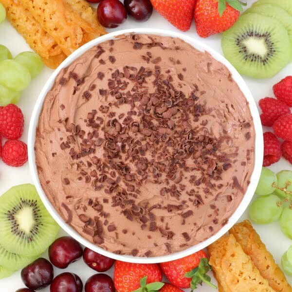 Chocolate Fruit Dip Recipe - Only three ingredients to make this thick, creamy (& healthy) fruit dip! | sliceofkitchenlife.com
