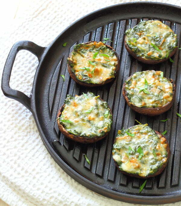 Creamy Spinach Stuffed Mushroom Recipe - Portobello mushrooms stuffed with creamy garlic spinach, then topped with grated parmesan - the perfect summer lunch! | sliceofkitchenlife.com